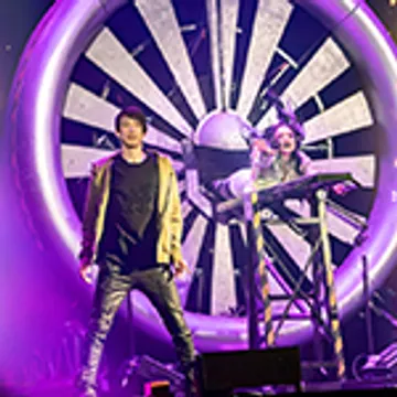 Reza Edge of Illusion Branson, MO Photo